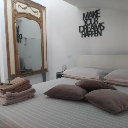 Sweet Dream Loft Apartment